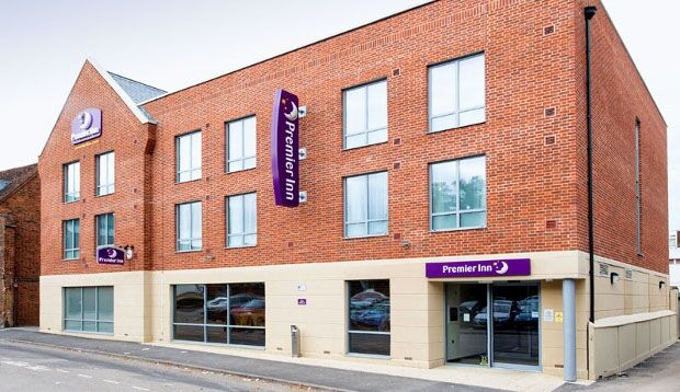 Premier Inn Hitchin Town Centre Extérieur photo